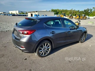 MAZDA 3 TOURING