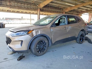 FORD ESCAPE SE SPORT