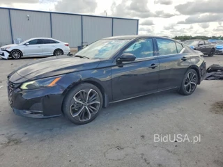 NISSAN ALTIMA SR