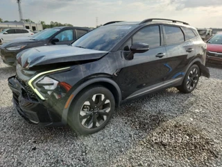 KIA SPORTAGE X LINE