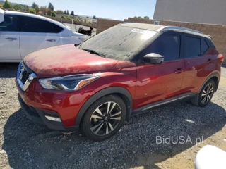 NISSAN KICKS SR