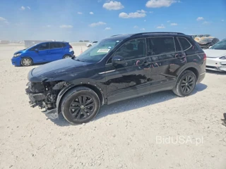 VOLKSWAGEN TIGUAN S