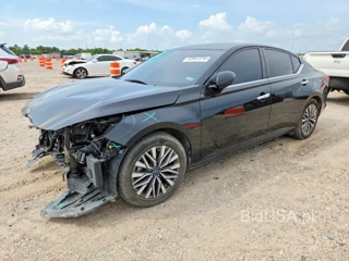 NISSAN ALTIMA SV