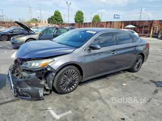 TOYOTA AVALON TOURING