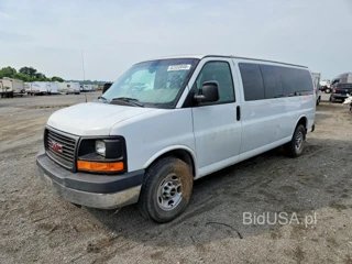 GMC SAVANA PASSENGER 3500
