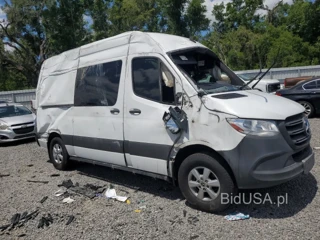 MERCEDES-BENZ SPRINTER 2500