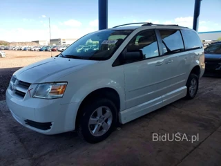 DODGE GRAND CARAVAN HERO