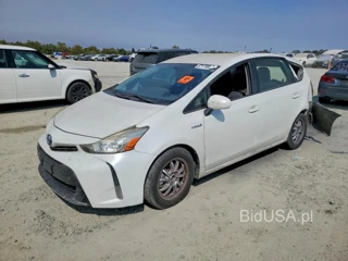 TOYOTA PRIUS V THREE
