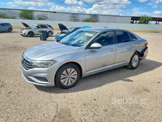 VOLKSWAGEN JETTA S