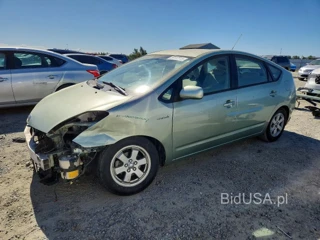 TOYOTA PRIUS BASE