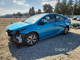 TOYOTA PRIUS PRIME PREMIUM