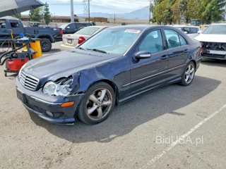 MERCEDES-BENZ C 230