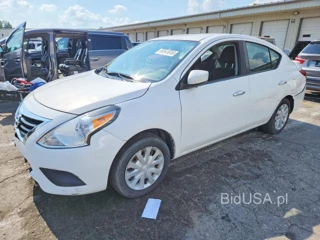 NISSAN VERSA SV