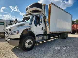FREIGHTLINER M2