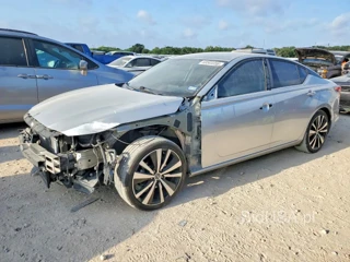 NISSAN ALTIMA SR