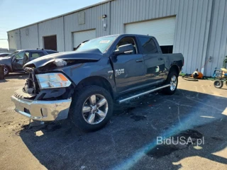 RAM 1500 CLASSIC SLT