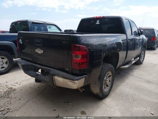 CHEVROLET CHEVROLET SILVERADO 1500 LS