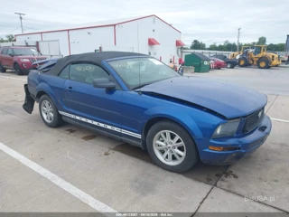 FORD FORD MUSTANG V6