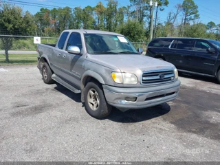 TOYOTA TOYOTA TUNDRA SR5 V8