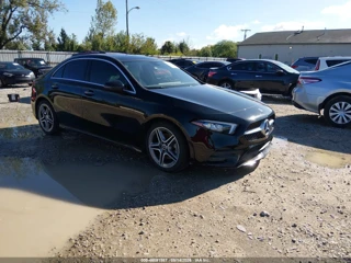 MERCEDES-BENZ MERCEDES-BENZ A 220 4MATIC