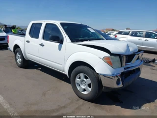 NISSAN NISSAN FRONTIER SE