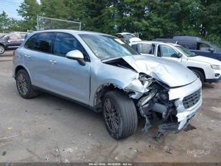 PORSCHE PORSCHE CAYENNE PLATINUM EDITION