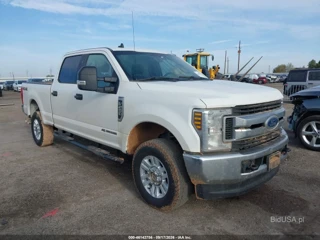 FORD FORD F-250 XLT