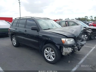 TOYOTA TOYOTA HIGHLANDER HYBRID LIMITED V6