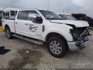FORD FORD F-250 LARIAT