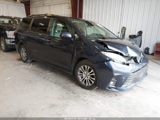 TOYOTA TOYOTA SIENNA XLE 8 PASSENGER
