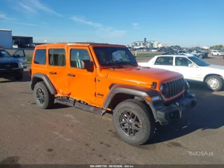 JEEP JEEP WRANGLER 4-DOOR SUMMIT 4X4