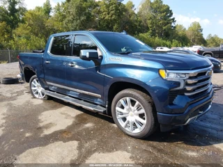 CHEVROLET CHEVROLET SILVERADO 1500 4WD  SHORT BED HIGH COUNTRY
