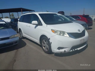 TOYOTA TOYOTA SIENNA LE V6