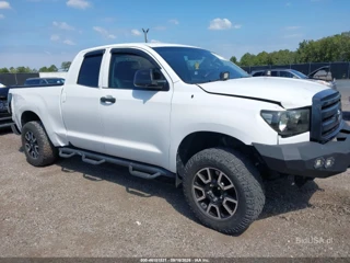 TOYOTA TOYOTA TUNDRA GRADE 5.7L V8