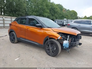 NISSAN NISSAN KICKS SR XTRONIC CVT