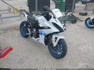SUZUKI SUZUKI GSX800 F