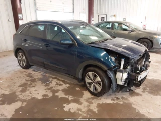 KIA KIA NIRO LX