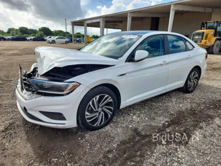 VOLKSWAGEN JETTA SEL PREMIUM