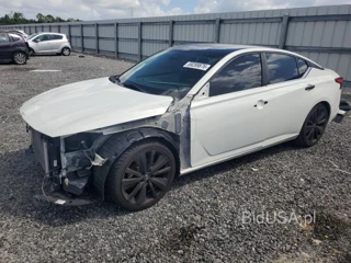 NISSAN ALTIMA SR