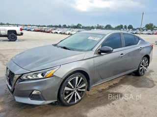 NISSAN ALTIMA SR