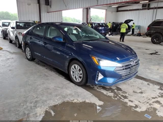 HYUNDAI HYUNDAI ELANTRA SE