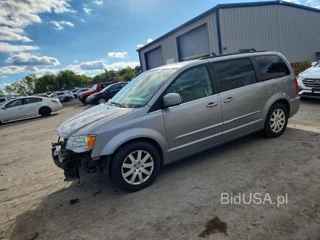 CHRYSLER TOWN & COUNTRY TOURING