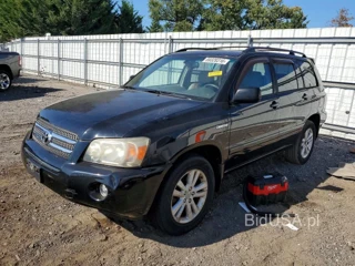 TOYOTA HIGHLANDER HYBRID