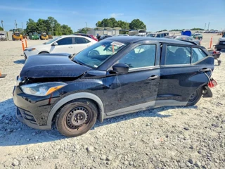 NISSAN KICKS S