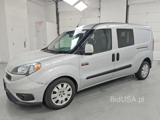 RAM PROMASTER CITY SLT