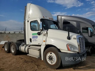 FREIGHTLINER CASCADIA