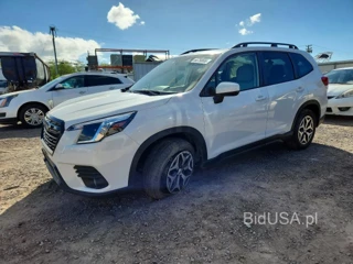SUBARU FORESTER PREMIUM