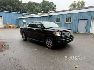 TOYOTA TUNDRA PLATINUM