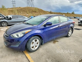 HYUNDAI ELANTRA SE