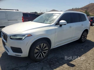 VOLVO XC90 T5 MOMENTUM